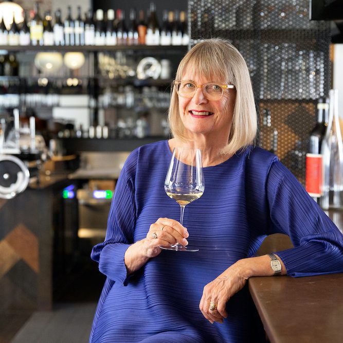 Jancis Robinson, MW